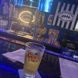 Sidelines Sports & Social - I looooved it here!!!!! The food was good & the service was GREAT