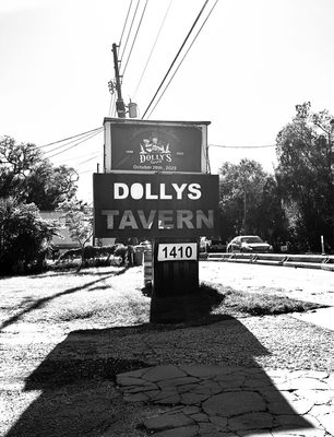 Dolly's Olde Time Tavern Inc by null