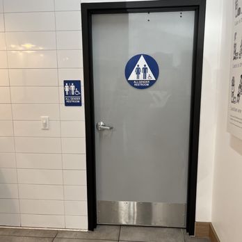 Spicy Joi - Bathroom - Sandwiches Near Me - Concord, California Spicy Joi - Bathroom - Sandwiches Near Me - Concord, California