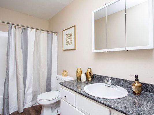 Hesperian Falls Apartments