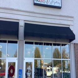 Forest Flowers & Gift Gallery