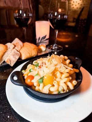 Chaz on the Plaza by null