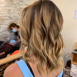 A2 Pretty Hair - Beach waves