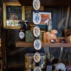 Carmine’s Design And Decor