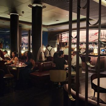 Writers Room Bar - Bars Near Me - Toronto, Ontario Writers Room Bar - Bars Near Me - Toronto, Ontario