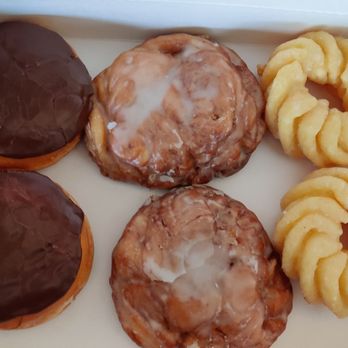 Dunkin' - Coffee & Tea Near Me - South San Francisco, California