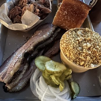 Hometown Bar-B-Que - Pulled pork, brisket, cornbread, and Mac and cheese - Barbeque Near Me - Miami, Florida Hometown Bar-B-Que - Pulled pork, brisket, cornbread, and Mac and cheese - Barbeque Near Me - Miami, Florida