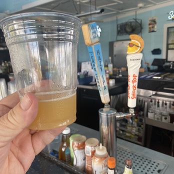 Petey's Upper Deck Bar - IPA on tap - Beer Bar Near Me - Fort Myers Beach, Florida Petey's Upper Deck Bar - IPA on tap - Beer Bar Near Me - Fort Myers Beach, Florida
