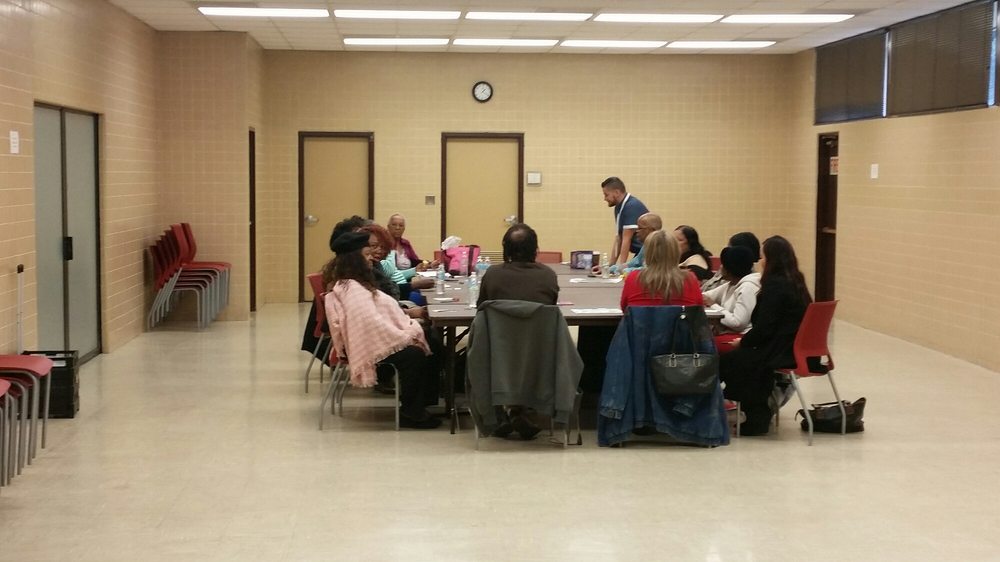 Belle Cooledge Community Center - social services organization in Sacramento, CA