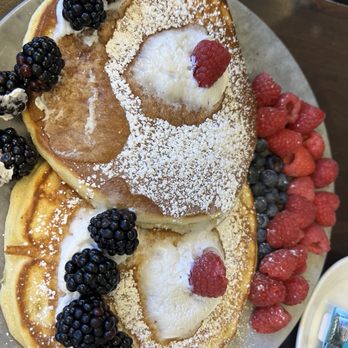 RENAISSANCE LAS VEGAS HOTEL - Updated January 2026 - 800 Photos & 529