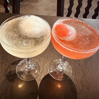 Vinos Back Alley - Sorbet Cocktail with Fosselman's handmade sorbet. Lemon and strawberry - Cocktail Bars Near Me - Alhambra, California