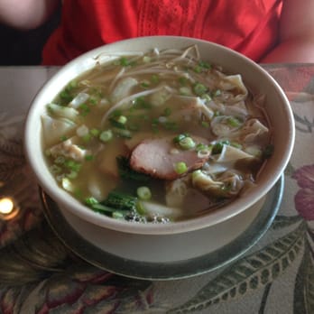 Chiang Rai Noodle House - Wonton soup - Thai Near Me - Campbell River, British Columbia Chiang Rai Noodle House - Wonton soup - Thai Near Me - Campbell River, British Columbia