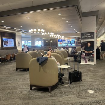 Delta Sky Club Gate A18 - Airport Lounges Near Me - Boston, Massachusetts Delta Sky Club Gate A18 - Airport Lounges Near Me - Boston, Massachusetts