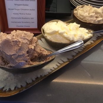 Topside Inn - Amazing homemade butters - Bed & Breakfast Near Me - Boothbay Harbor, Maine