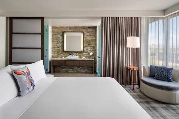 W Scottsdale by null