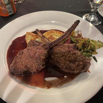 Hearthstone Restaurant - blackberry elk - New American Near Me - Breckenridge, Colorado