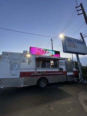 Tacos Tierra Caliente (Food Truck) by null