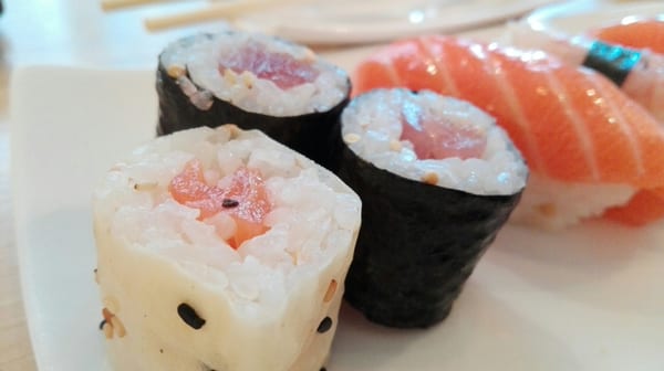 Ko'uzi Sushi by null