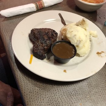Logan's Roadhouse - Steakhouses Near Me - Jackson, Tennessee