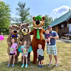 Yogi Bear's Jellystone Park