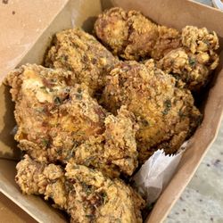 H A Pigsmith’s Southern Science - Tupelo & thyme fried chicken