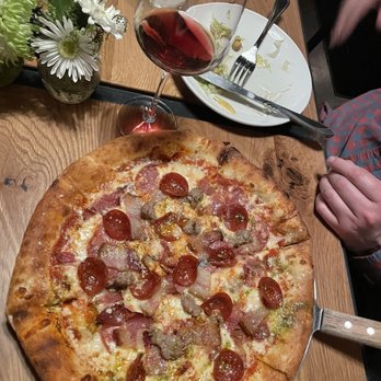 Harvest Bar + Kitchen - Monaco Pizza - Pizza Near Me - Columbus, Ohio