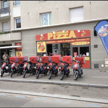 Monsieur Pizza - Photo Magasin - Pizza Near Me - Bron, 69 Monsieur Pizza - Photo Magasin - Pizza Near Me - Bron, 69