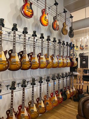 Chicago Music Exchange by null