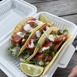 Poke Ahi Tuna Nachos W/ Rice