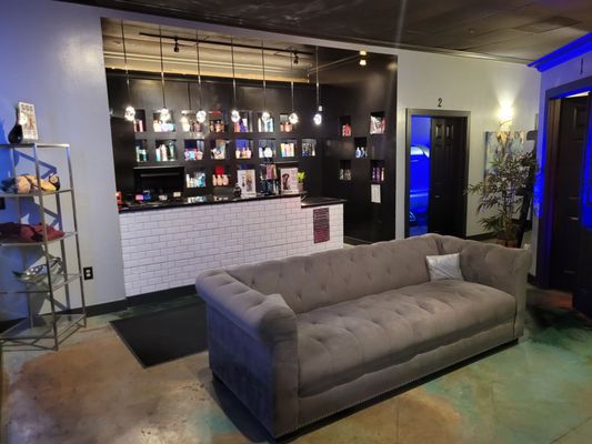 Tan Republic - Wilsonville