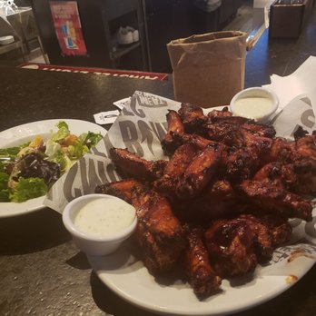 Smokey Bones - Wwwiinnng special Mondays, BOGO servings - Barbeque Near Me - Greenwood, Indiana Smokey Bones - Wwwiinnng special Mondays, BOGO servings - Barbeque Near Me - Greenwood, Indiana