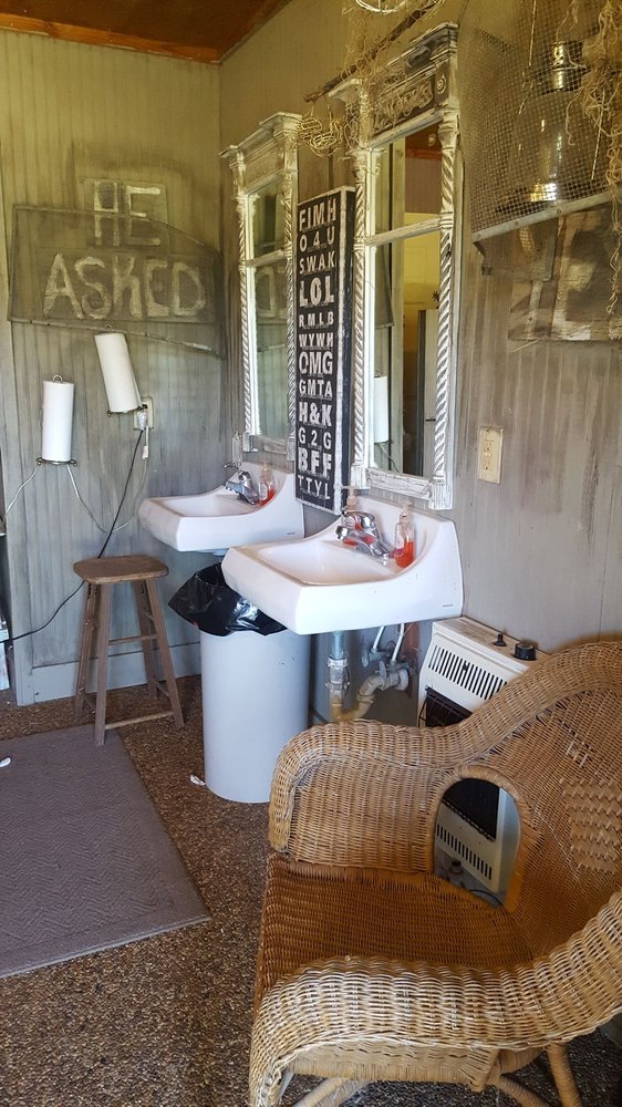 Social spots from Two by Two Petting Zoo