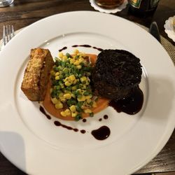 Zuni Boutique Hotel - Slow braised Irish Beef Faetherblade with sweet potato puree, sweet corn, green beans & smoked bacon, red pepper polenta, fried corn crumb