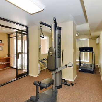Amber Manor Apartments - Apartments Near Me - DeKalb, Illinois Amber Manor Apartments - Apartments Near Me - DeKalb, Illinois