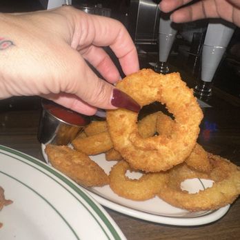 Miller's Pub - Fried Onion Rings - American Near Me - Chicago, Illinois Miller's Pub - Fried Onion Rings - American Near Me - Chicago, Illinois