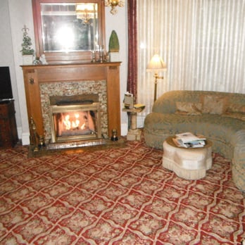 Mildred's Bed & Breakfast - Cozy den - Bed & Breakfast Near Me - Seattle, Washington