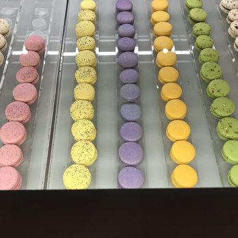 Bachour - Bakeries Near Me - Coral Gables, Florida