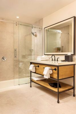 Hotel Melby Downtown Melbourne, Tapestry Collection by Hilton by null