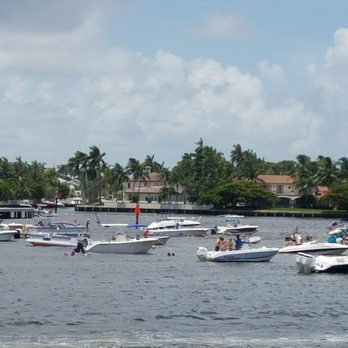 Riverfront Cruises - Boating Near Me - Ft Lauderdale, Florida Riverfront Cruises - Boating Near Me - Ft Lauderdale, Florida