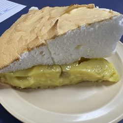 Landmark Restaurant - #1 best banana crème pie ever