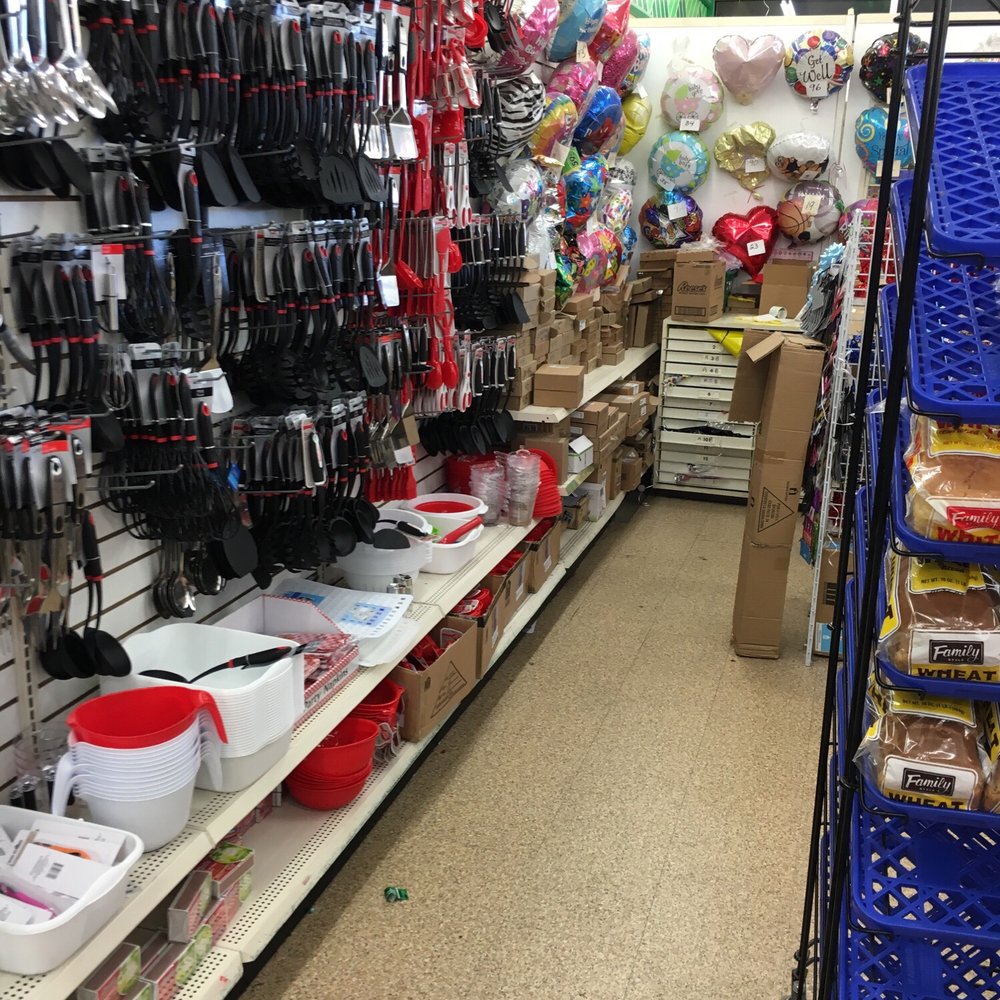 Dollar Tree - Kitchen - Discount Store Near Me - Deerfield Beach, Florida