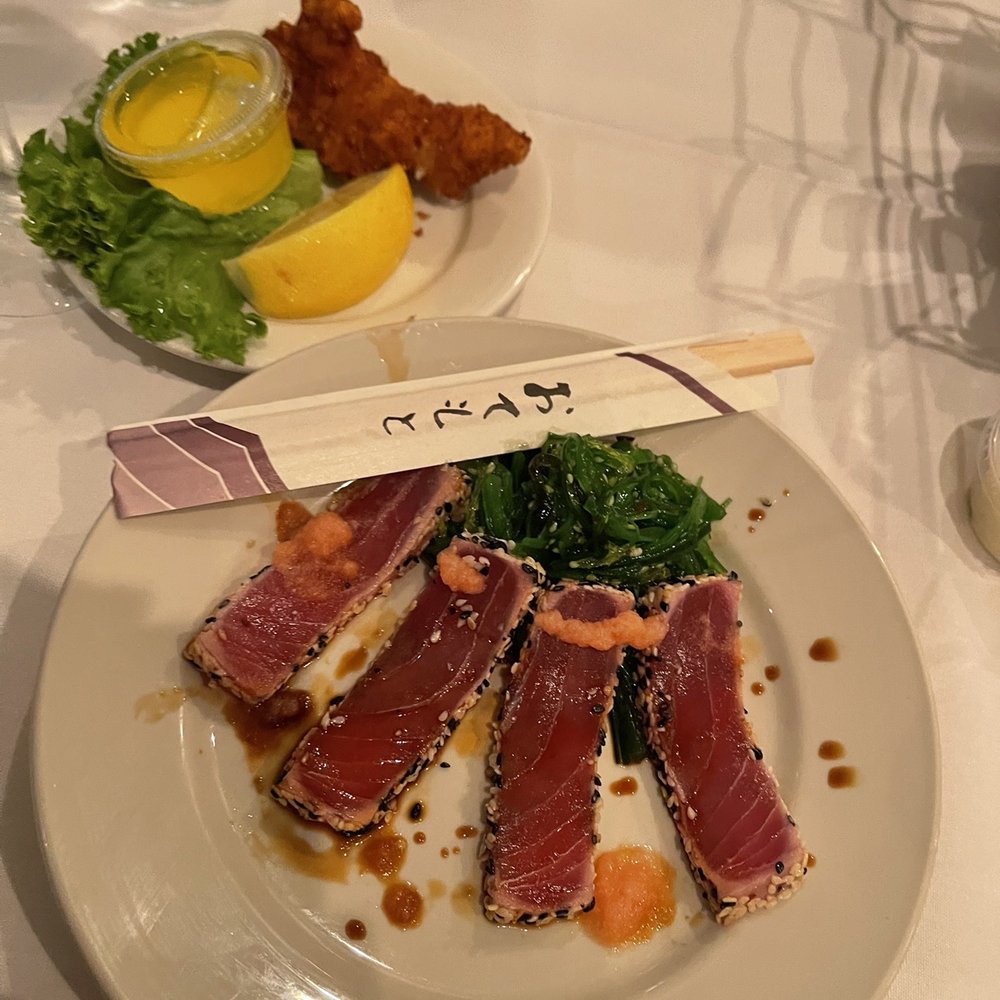 Howard's Seafood Restaurant - Yellowfin Tuna app $20 - Seafood Near Me - Beach Haven Gardens, New Jersey Howard's Seafood Restaurant - Yellowfin Tuna app $20 - Seafood Near Me - Beach Haven Gardens, New Jersey