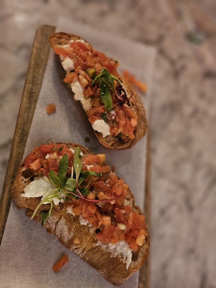 LA PIAZZA THE GROVE Updated October 2024 1263 Photos & 1281 Reviews