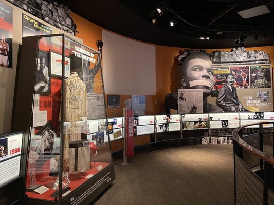 Muhammad Ali Center by null