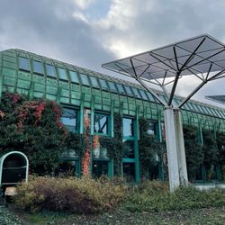 Ogrody Biblioteki Uniwersyteckiej w Warszawie