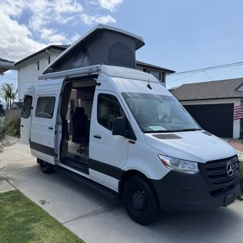 Van Purveyor - Outside of van - RV Dealers Near Me Van Purveyor - Outside of van - RV Dealers Near Me