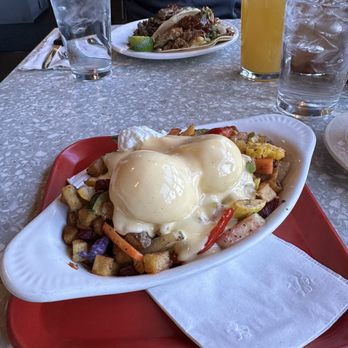 Egg - Veggie Hash - Breakfast & Brunch Near Me - Saint Louis, Missouri