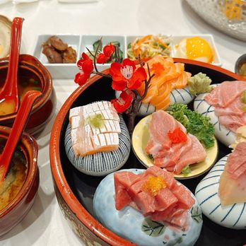 Oystra Sushi & Kitchen - Toro Sashimi Combo ($70) - Japanese Near Me - Duluth, Georgia