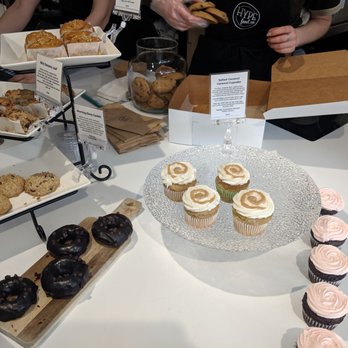 Hype Food - Cupcakes, cookies, loaves, and donuts - Gluten-Free Near Me - Toronto, Ontario Hype Food - Cupcakes, cookies, loaves, and donuts - Gluten-Free Near Me - Toronto, Ontario