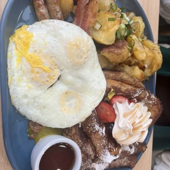 Gina's Kitchen +Catering - Traditional Breakfast - Breakfast & Brunch Near Me - Rancho Cucamonga, California Gina's Kitchen +Catering - Traditional Breakfast - Breakfast & Brunch Near Me - Rancho Cucamonga, California